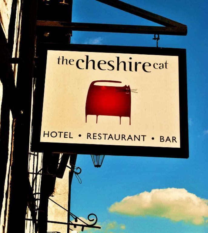 Cheshire Cat Hotel Нантуич Екстериор снимка
